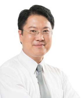 林 右 昌 林 右 昌