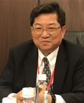何燦穎 何燦穎
