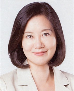 吳 思 瑤 吳 思 瑤